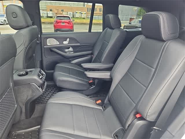 Thumbnail: 2025 Mercedes-Benz GLS - 21