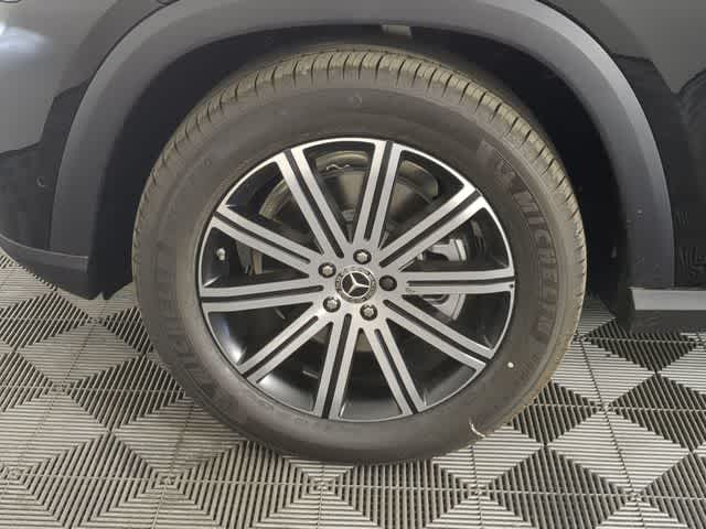 Thumbnail: 2026 Mercedes-Benz GLE - 13