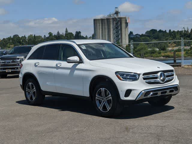 Thumbnail: 2022 Mercedes-Benz GLC - 16