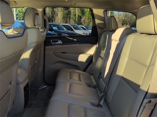 Thumbnail: 2017 Jeep Grand Cherokee - 21