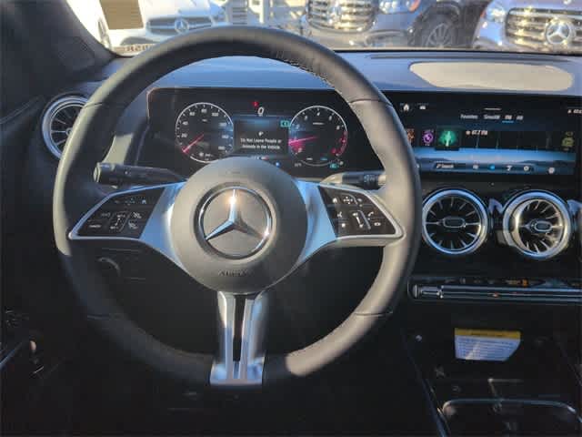 Thumbnail: 2025 Mercedes-Benz GLB - 25