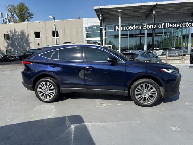 Thumbnail: 2022 Toyota Venza - 4