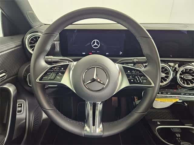 Thumbnail: 2025 Mercedes-Benz CLA - 25