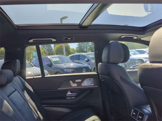 Thumbnail: 2026 Mercedes-Benz GLS - 22