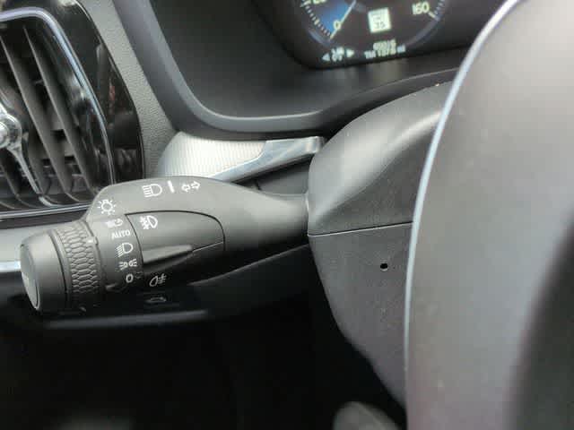 Thumbnail: 2019 Volvo S60 - 29