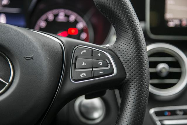 Thumbnail: 2016 Mercedes-Benz C-Class - 17