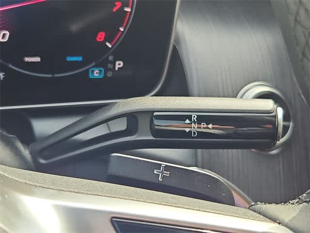 Thumbnail: 2025 Mercedes-Benz GLC - 27