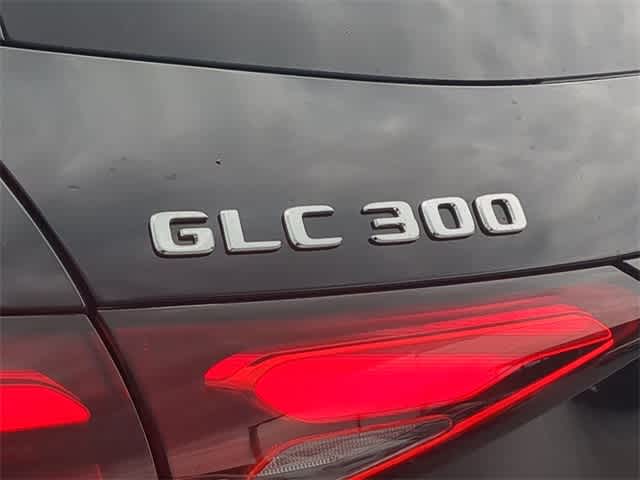 Thumbnail: 2025 Mercedes-Benz GLC - 12