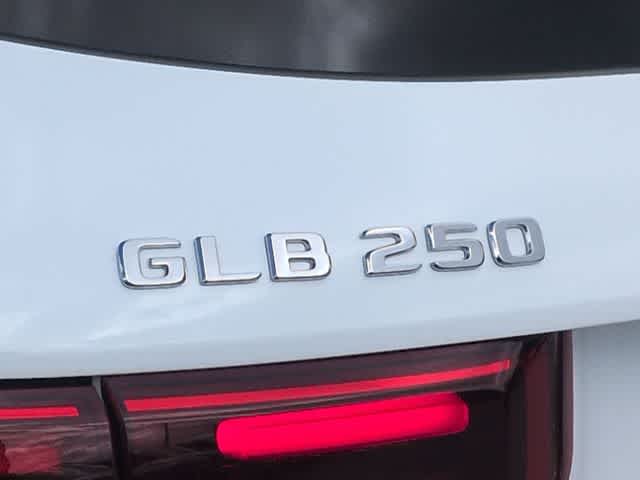 Thumbnail: 2026 Mercedes-Benz GLB - 13