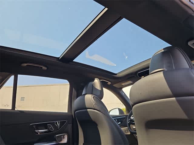Thumbnail: 2025 Mercedes-Benz GLC - 22