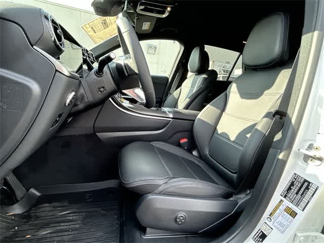 Thumbnail: 2026 Mercedes-Benz GLC - 17