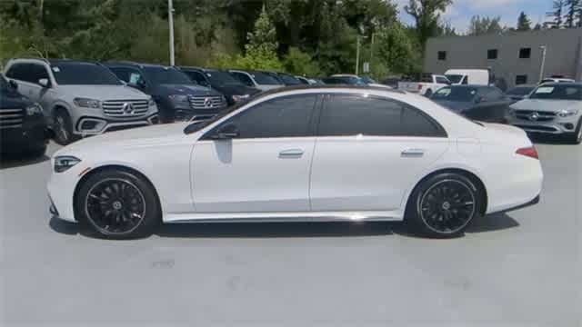 Thumbnail: 2025 Mercedes-Benz B-Class - 5