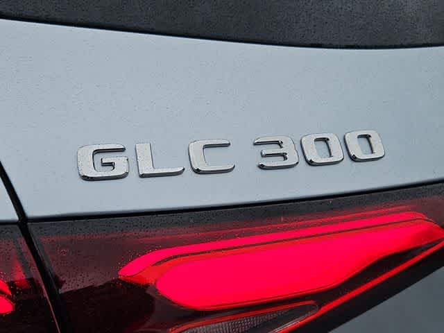 Thumbnail: 2025 Mercedes-Benz GLC - 13