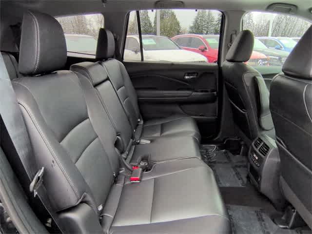 Thumbnail: 2020 Honda Pilot - 22