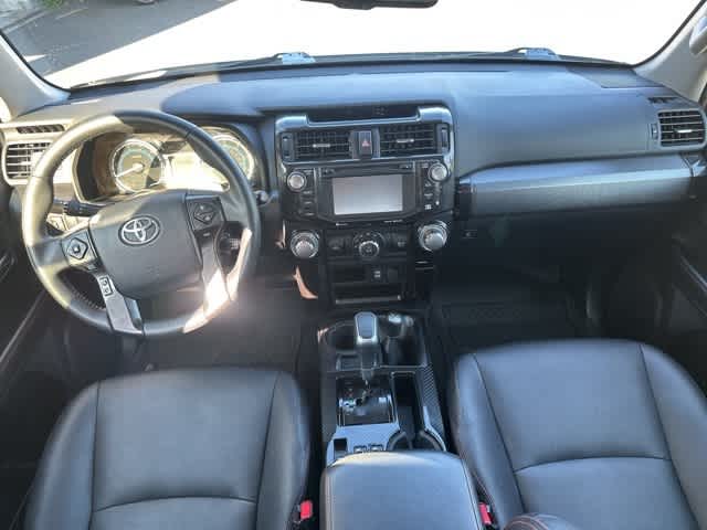 Thumbnail: 2018 Toyota 4Runner - 12