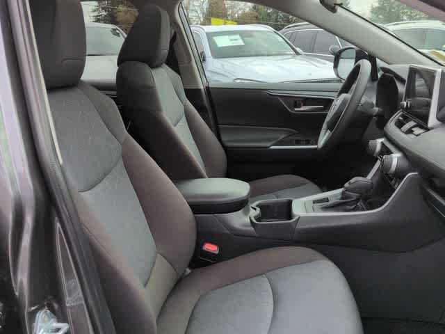 Thumbnail: 2025 Toyota RAV4 - 22