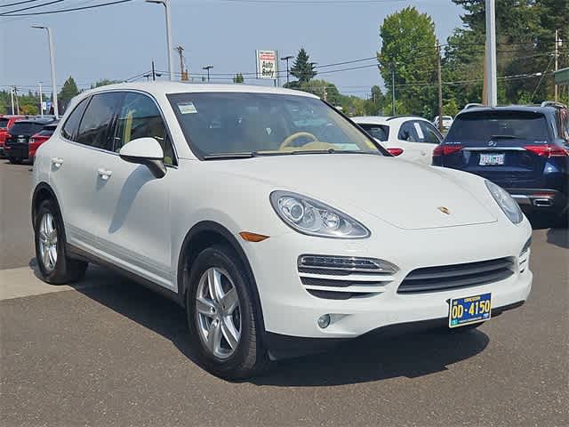 Thumbnail: 2014 Porsche Cayenne - 3