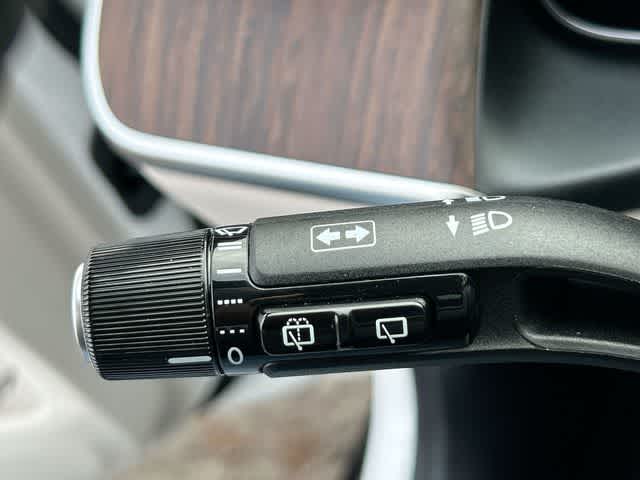 Thumbnail: 2026 Mercedes-Benz GLC - 29