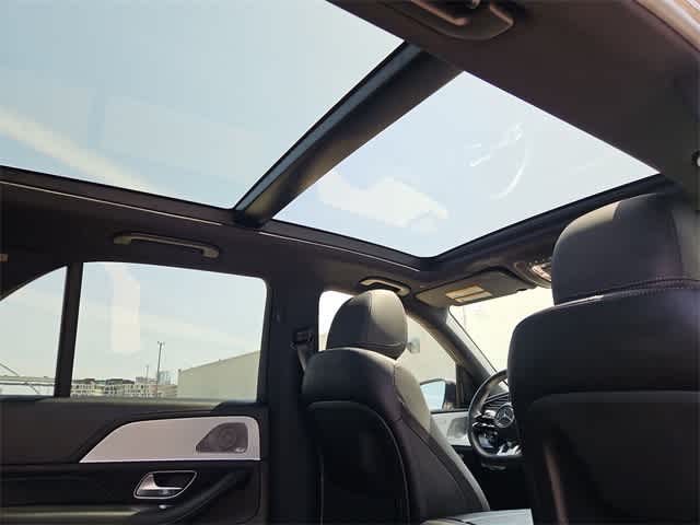 Thumbnail: 2025 Mercedes-Benz GLE - 23