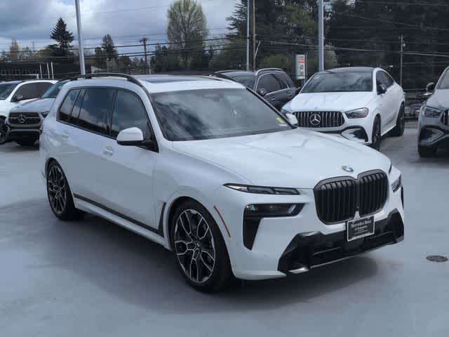 Thumbnail: 2024 BMW X7 - 2