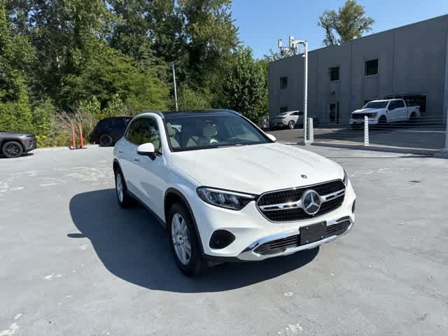 Thumbnail: 2025 Mercedes-Benz GLC - 3
