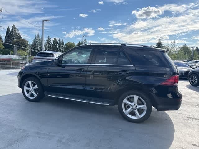 Thumbnail: 2016 Mercedes-Benz GLE - 8
