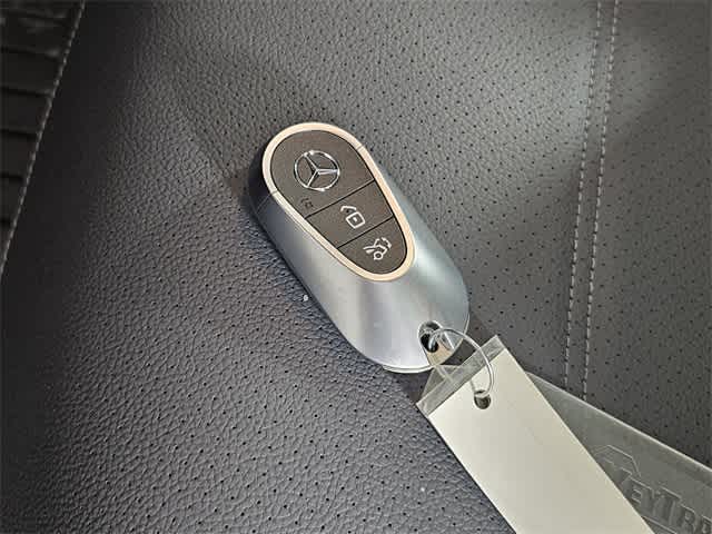 Thumbnail: 2025 Mercedes-Benz C-Class - 37