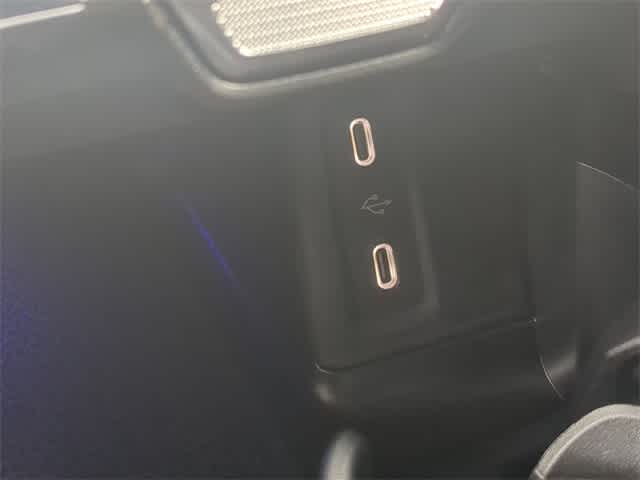 Thumbnail: 2025 Mercedes-Benz GLC - 29