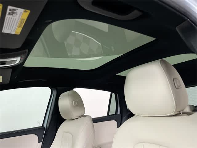 Thumbnail: 2025 Mercedes-Benz GLA - 20