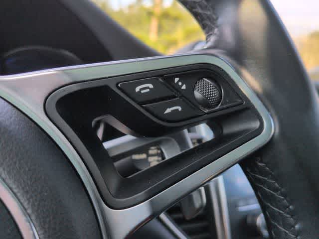 Thumbnail: 2018 Porsche Macan - 27