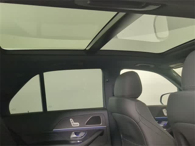 Thumbnail: 2026 Mercedes-Benz GLE - 22