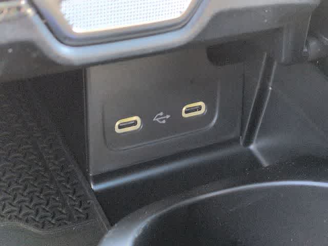 Thumbnail: 2026 Mercedes-Benz CLE - 28