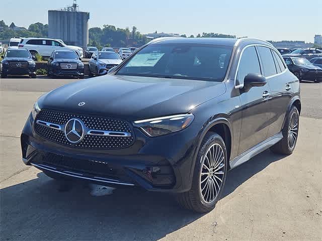 Thumbnail: 2025 Mercedes-Benz GLC - 4