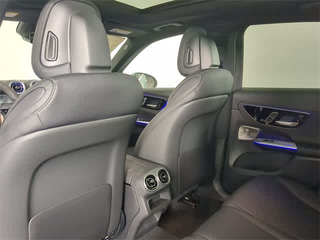 Thumbnail: 2026 Mercedes-Benz GLC - 18