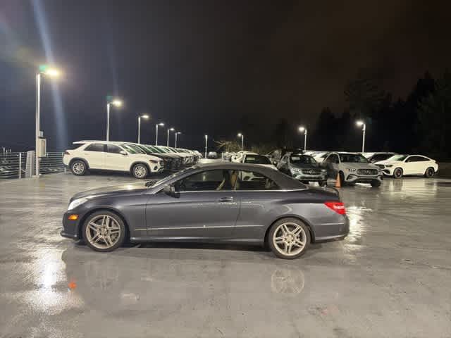 Thumbnail: 2013 Mercedes-Benz E-Class - 8