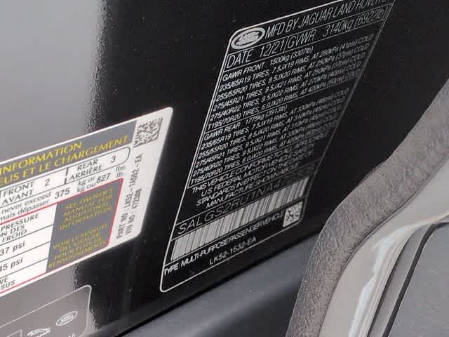 Thumbnail: 2022 Land Rover Range Rover - 37