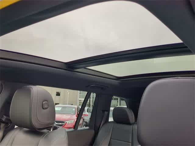 Thumbnail: 2025 Mercedes-Benz GLS - 19