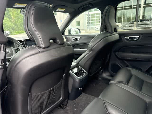 Thumbnail: 2019 Volvo XC60 - 11