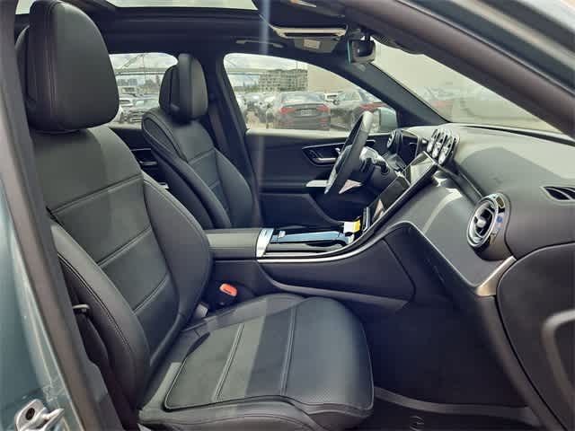 Thumbnail: 2025 Mercedes-Benz GLC - 24