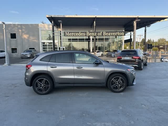 Thumbnail: 2021 Mercedes-Benz GLA - 4