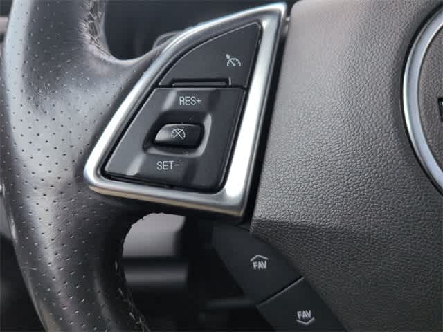 Thumbnail: 2018 Chevrolet Camaro - 23