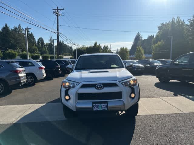 Thumbnail: 2018 Toyota 4Runner - 2