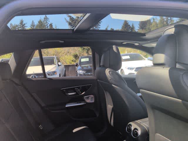 Thumbnail: 2026 Mercedes-Benz GLC - 22