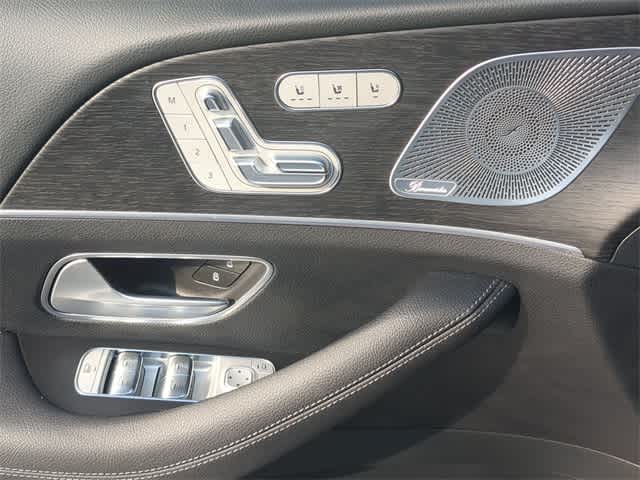 Thumbnail: 2026 Mercedes-Benz GLE - 17