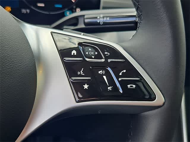 Thumbnail: 2025 Mercedes-Benz C-Class - 27