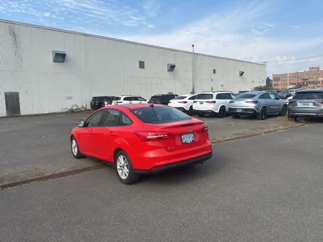 Thumbnail: 2015 Ford Focus - 7
