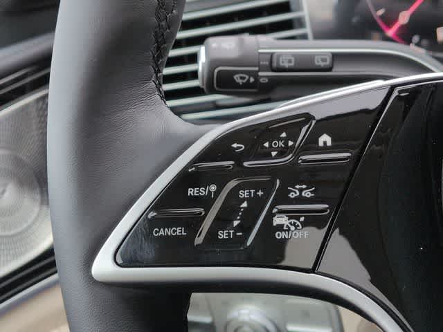 Thumbnail: 2026 Mercedes-Benz GLE - 25