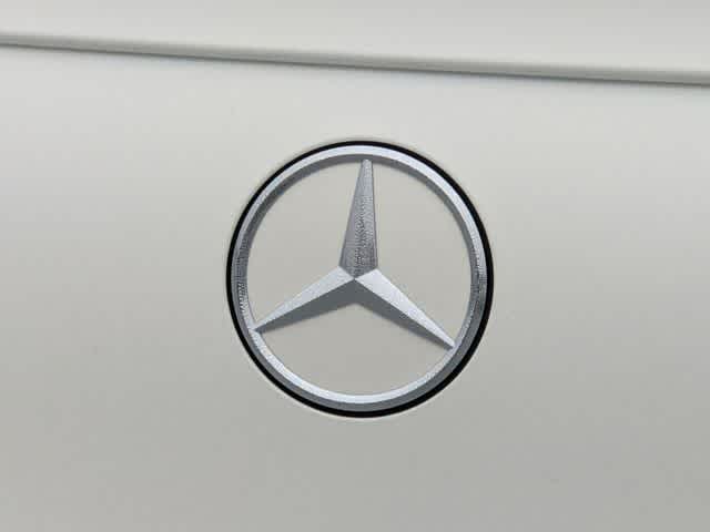 Thumbnail: 2022 Mercedes-Benz GLC - 18