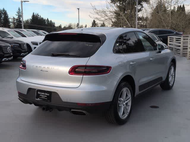 Thumbnail: 2018 Porsche Macan - 8