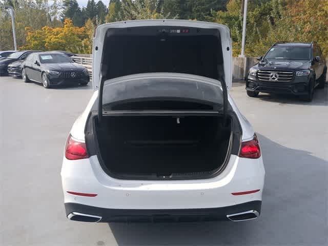 Thumbnail: 2024 Mercedes-Benz E-Class - 35